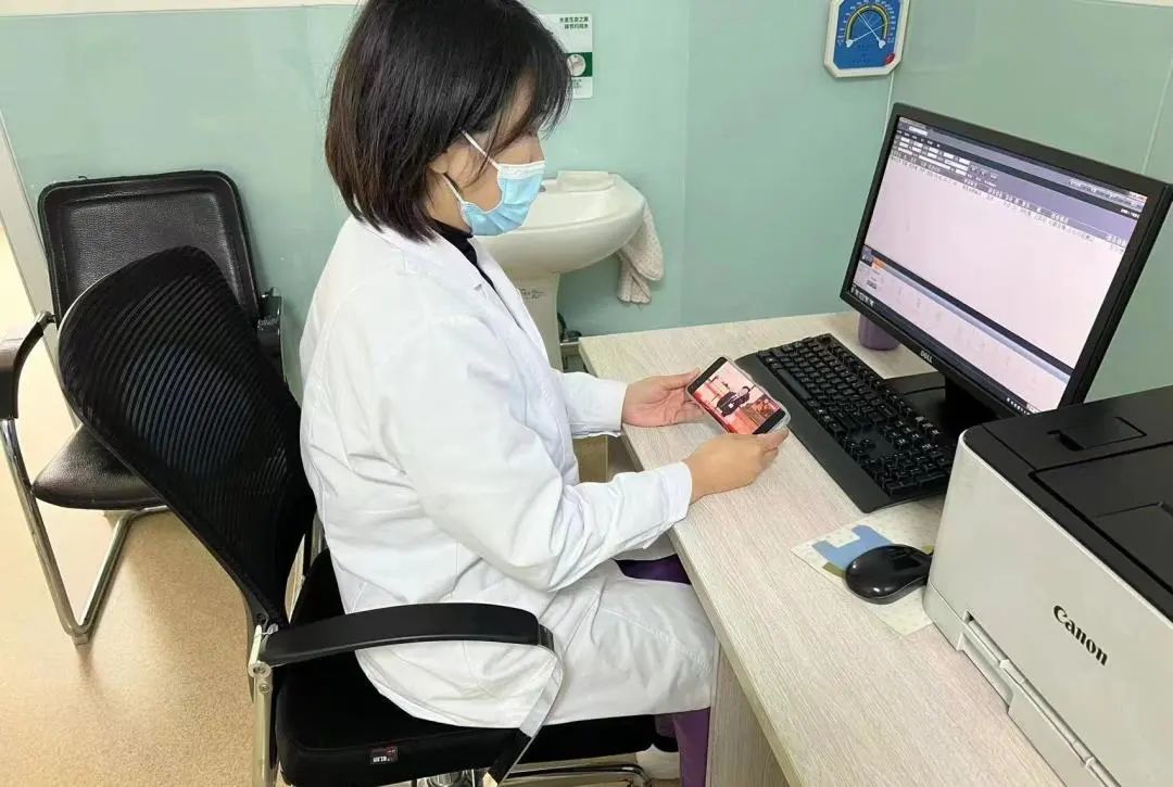 葫蘆島市第二人民醫(yī)院黨委組織黨員干部收看黨的二十大開幕會盛況(圖6) 葫蘆島市第二人民醫(yī)院黨委組織黨員干部收看黨的二十大開幕會盛況(圖6)