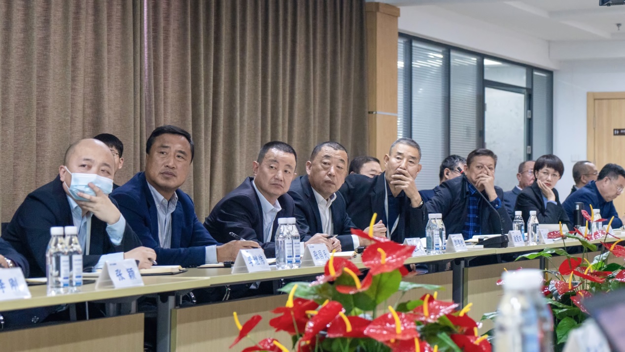 遼寧正業(yè)集團(tuán)第一屆董事會(huì)2022年度第四次董事會(huì)擴(kuò)大會(huì)議順利召開(圖2) 遼寧正業(yè)集團(tuán)第一屆董事會(huì)2022年度第四次董事會(huì)擴(kuò)大會(huì)議順利召開(圖2)