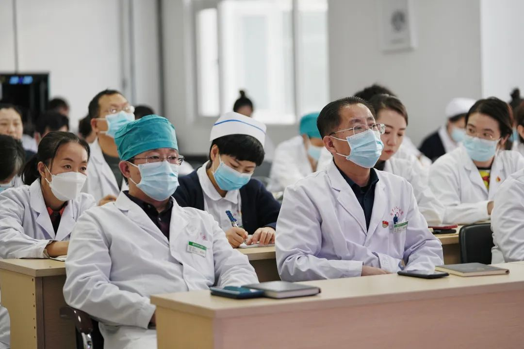 黨建引領(lǐng)|市二院學(xué)習(xí)貫徹黨的二十大精神——深刻理解“五個牢牢把握(圖8) 黨建引領(lǐng)|市二院學(xué)習(xí)貫徹黨的二十大精神——深刻理解“五個牢牢把握(圖8)