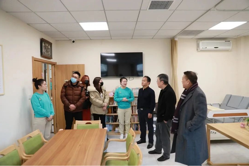 國(guó)家重點(diǎn)研發(fā)計(jì)劃-醫(yī)養(yǎng)結(jié)合項(xiàng)目專(zhuān)家組蒞臨龍港國(guó)際醫(yī)療健康產(chǎn)業(yè)園調(diào)研指導(dǎo)工作(圖5) 國(guó)家重點(diǎn)研發(fā)計(jì)劃-醫(yī)養(yǎng)結(jié)合項(xiàng)目專(zhuān)家組蒞臨龍港國(guó)際醫(yī)療健康產(chǎn)業(yè)園調(diào)研指導(dǎo)工作(圖5)